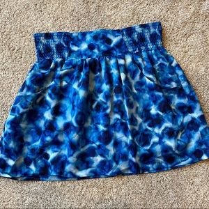 Gap skirt with pockets